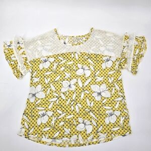 Est. 1946 Yellow And White Ruffle Short Sleeve Floral Lace Top Size 18/20W